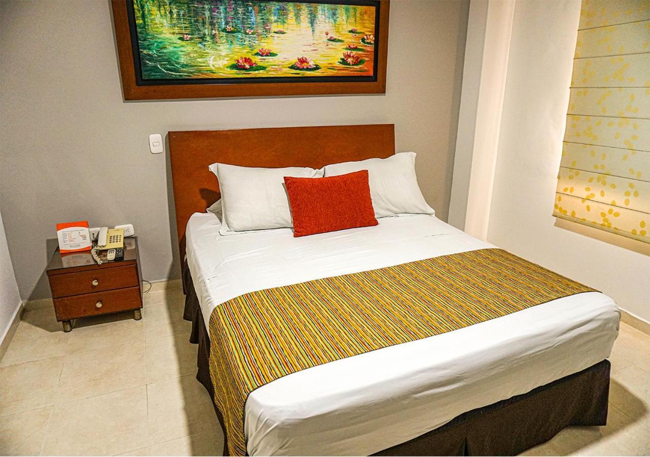 Hotel Buena Vista Express Букараманга Екстериор снимка