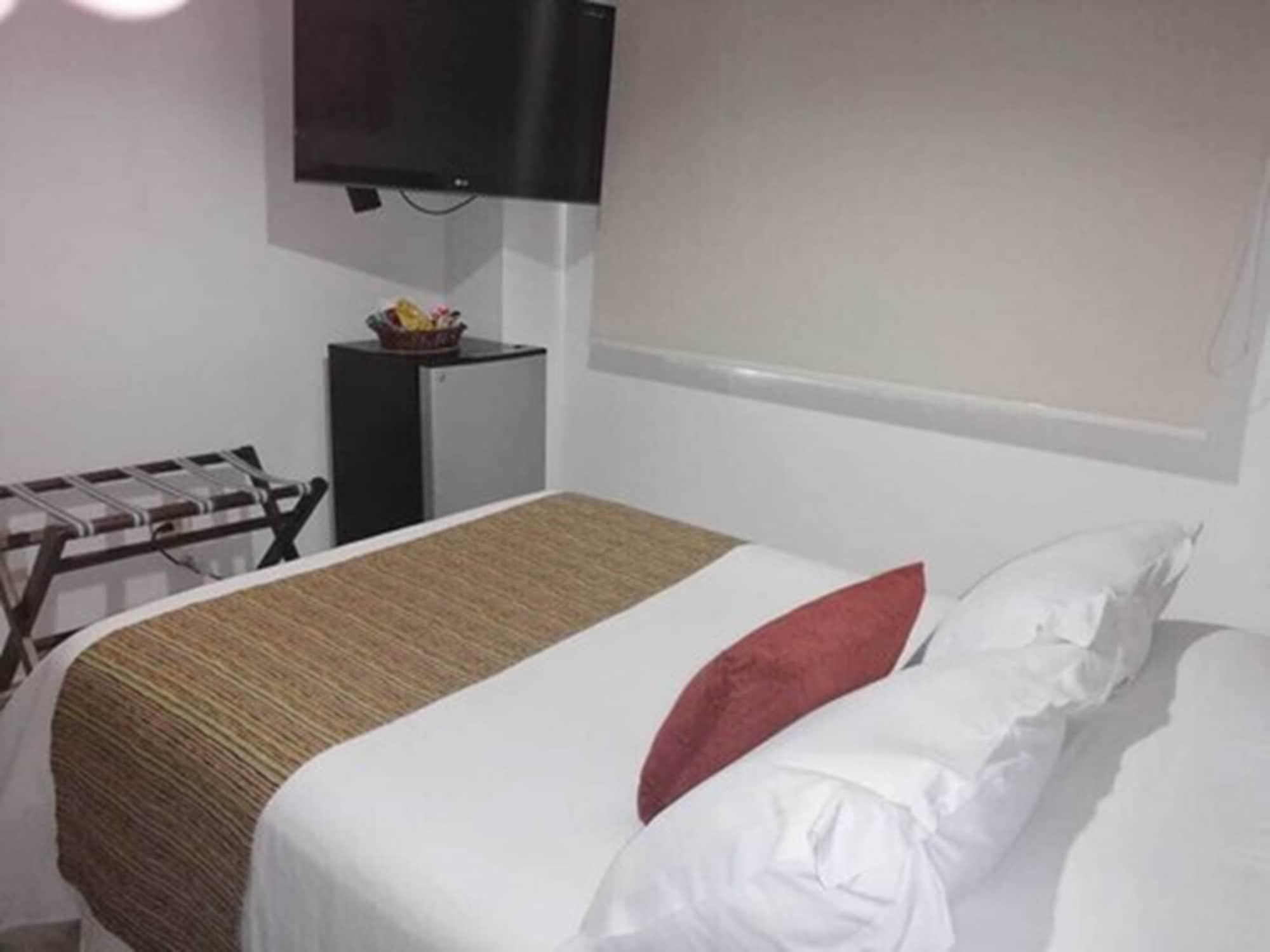Hotel Buena Vista Express Букараманга Екстериор снимка