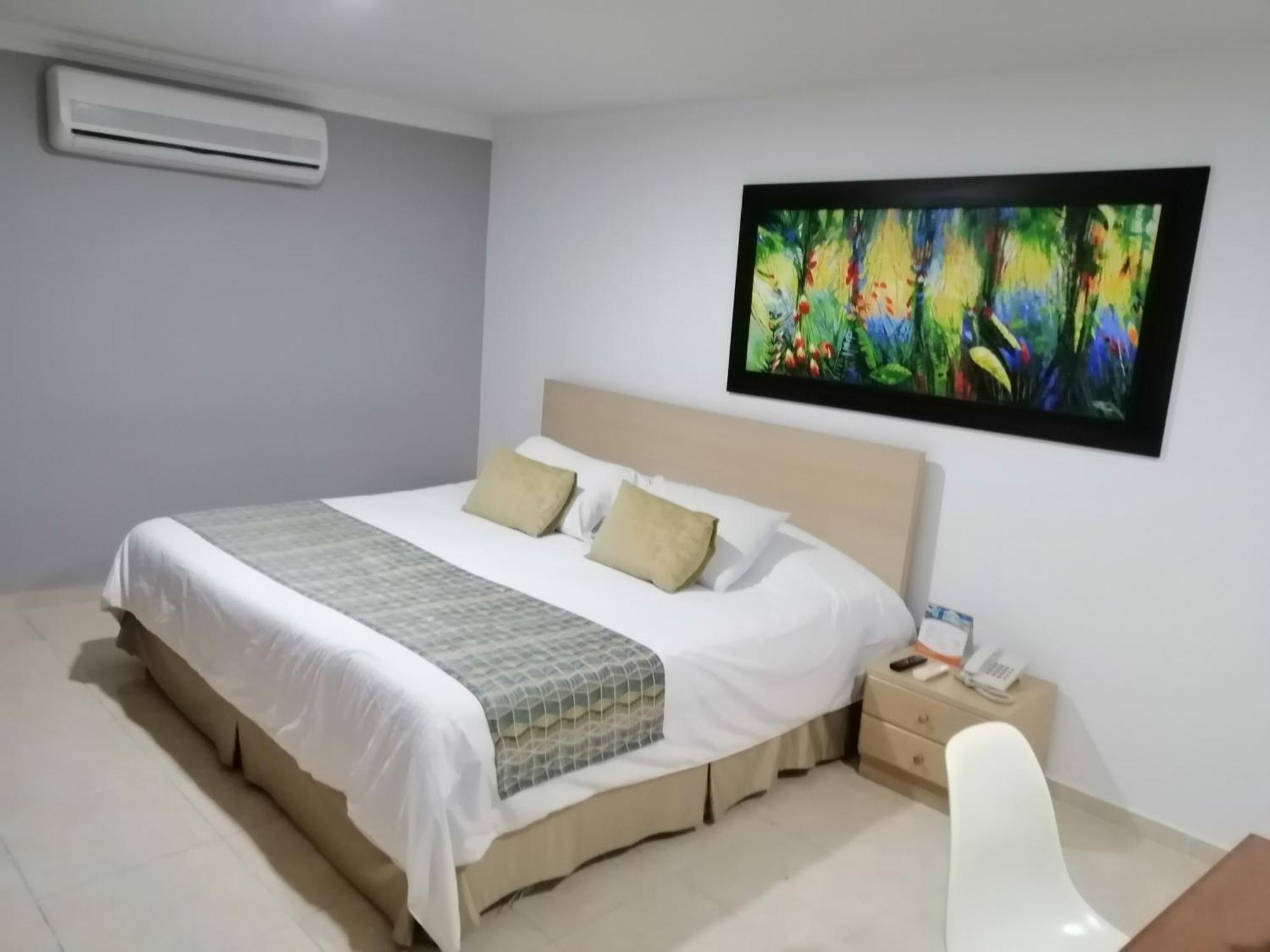 Hotel Buena Vista Express Букараманга Стая снимка
