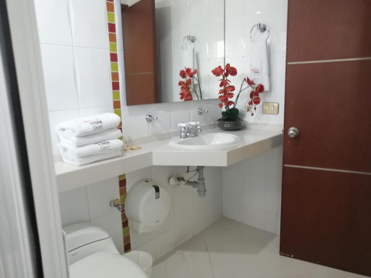 Hotel Buena Vista Express Букараманга Екстериор снимка
