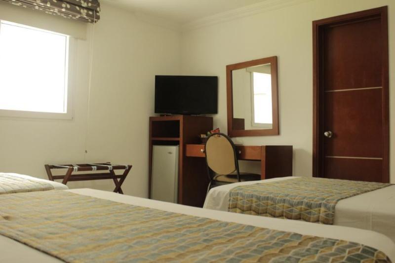 Hotel Buena Vista Express Букараманга Екстериор снимка